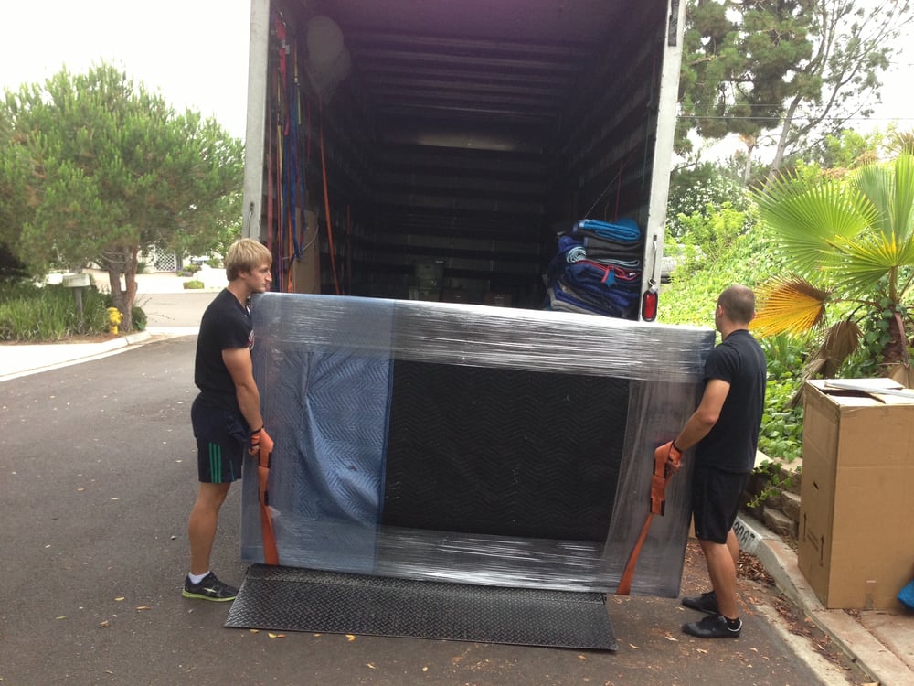 Movers in San Diego