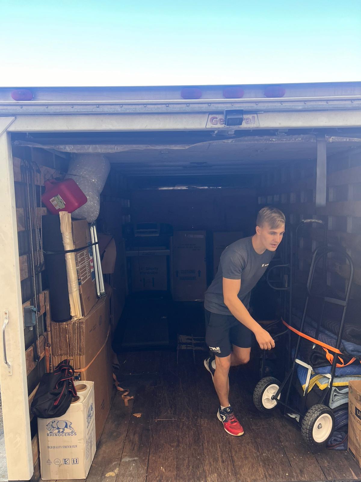 Movers Solana Beach